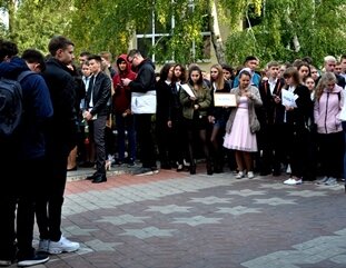                                                     Право - оно с рождения.