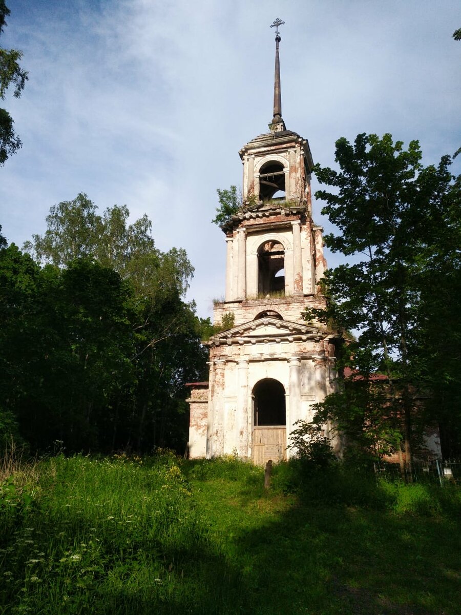 Фото автора. Когда-то здесь была деревня и кипела жизнь....