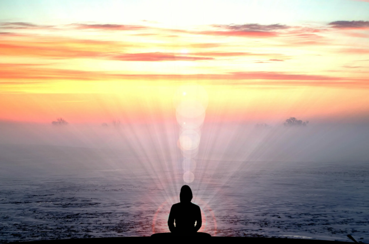 приходит в покой