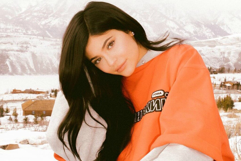 Картинка взята из сервиса яндекс картинки. Кайли Дженер