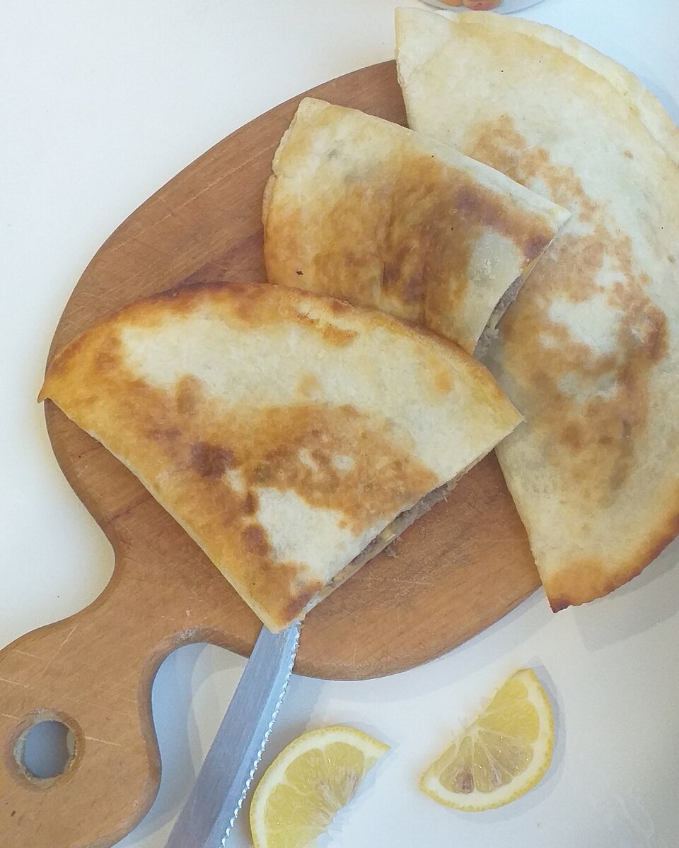 Чебуреки из лаваша