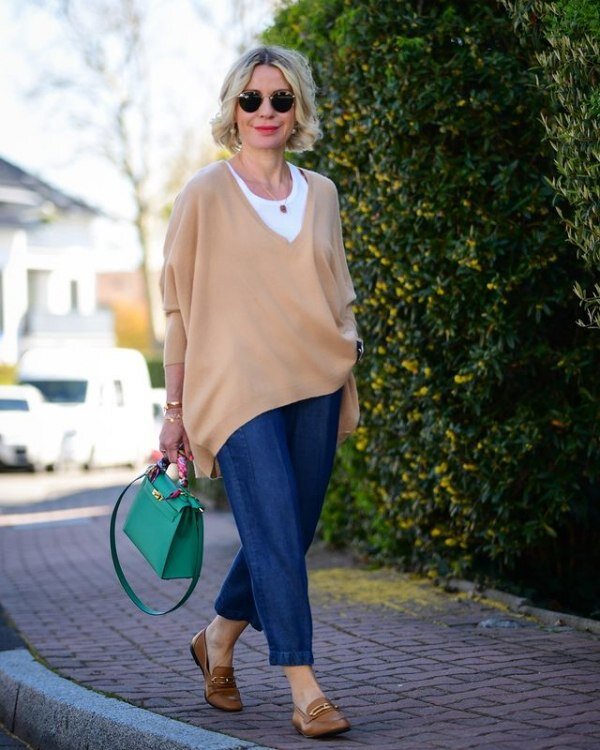 @frau_mone