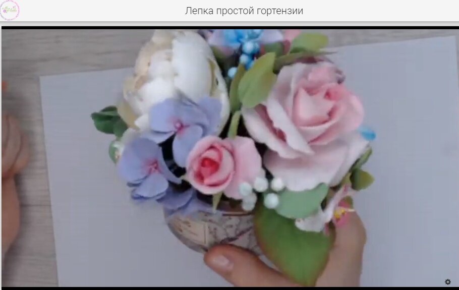 Вот такой букет может слепить даже новичок.