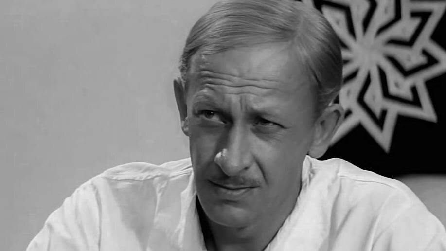 8 июля 1968 года на экраны вышла комедия Михаила Швейцера «Золотой телёнок» — первая советская полнометражная экранизация произведений Ильи Ильфа и Евгения Петрова.-5