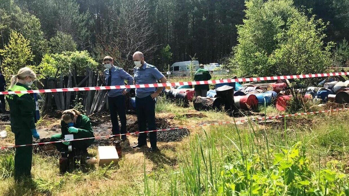     Администрацию Володарского района через суд обязали рекультивировать земельный участок в поселке Золино, где была обнаружена ядовитая свалка. Об этом рассказали в департаменте Росприроднадзора по ПФО.