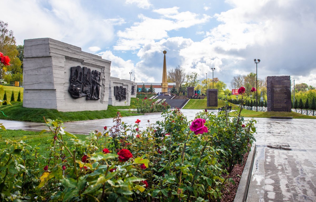    Мемориал «Энергетикам-Героям Великой Отечественной войны»