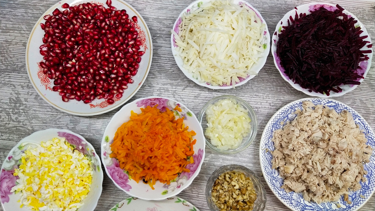 Необходимые ингре для салата.