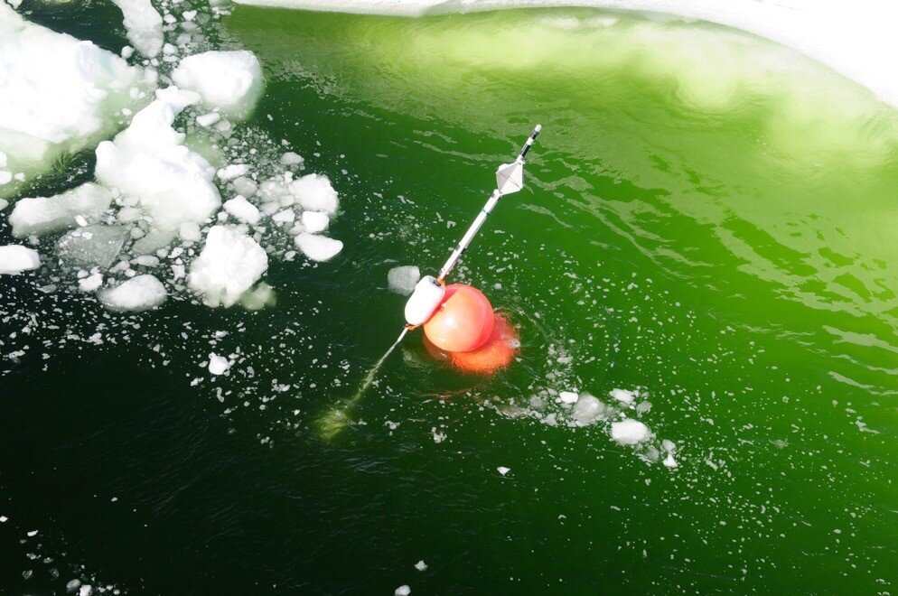 подледное озеро восток в антарктиде. под слоем льда. ледники айсберги антарктиды. озеро восток в антарктиде. под слоем льда.