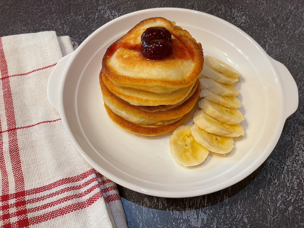 Когда дома нет ни молока, ни сметаны, но хочется вкусных оладий. Выхожу из  положения и готовлю их по старому советскому рецепту | Кухня СССР с Еленой  | Дзен