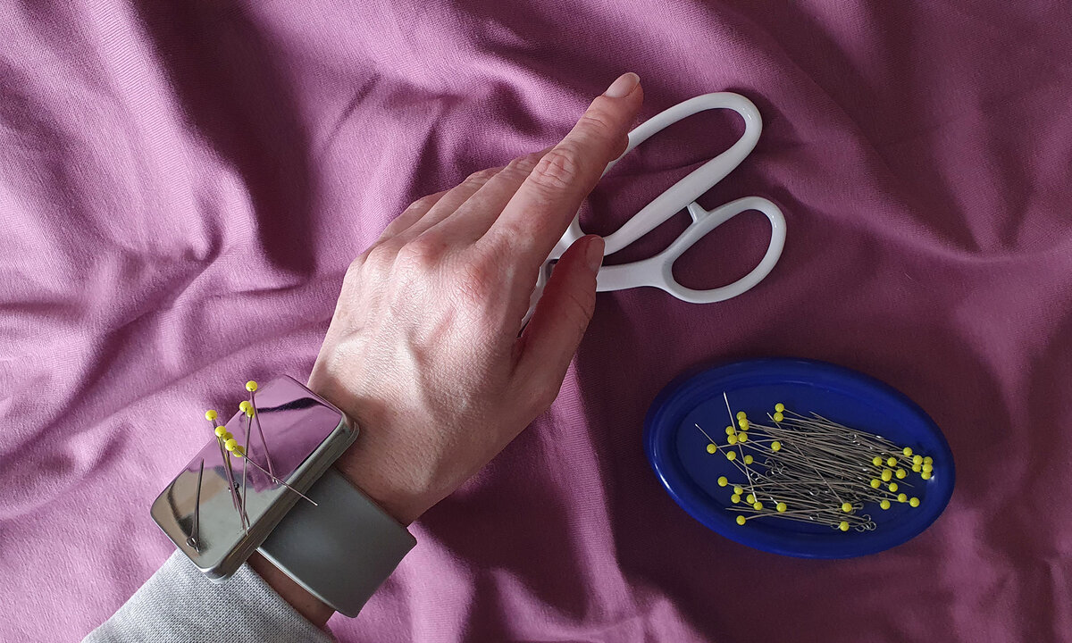 Магнитные игольницы и классные ножницы