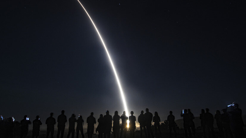     Запуск межконтинентальной баллистической ракеты Minuteman III AP Ryan Quijas / U.S. Air Force