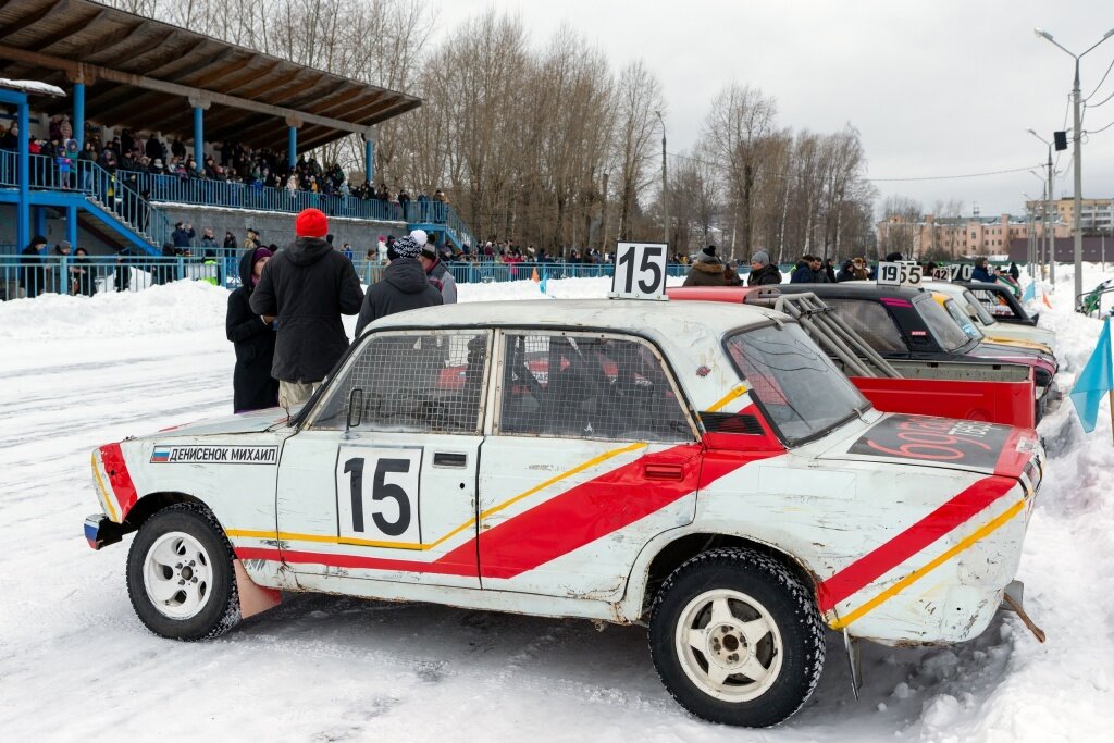 В Твери в День защитника Отечества на ипподроме пройдут трековые гонки