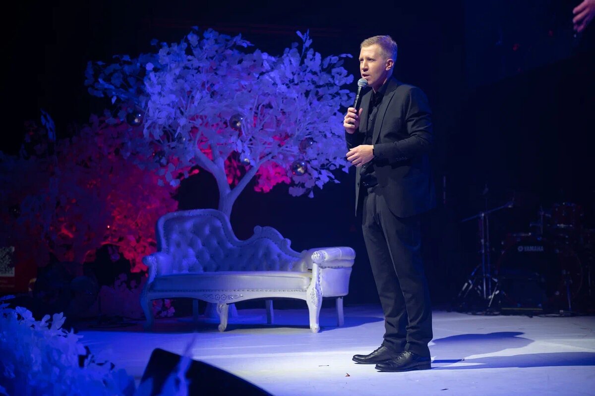 Алексей Милованов - топовый эксперт в области продающих выступлений и вебинаров