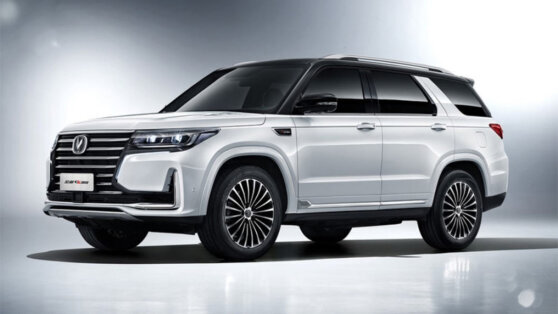    Changan привез в Россию крупный кроссовер СS95 Вадим Клепнёв