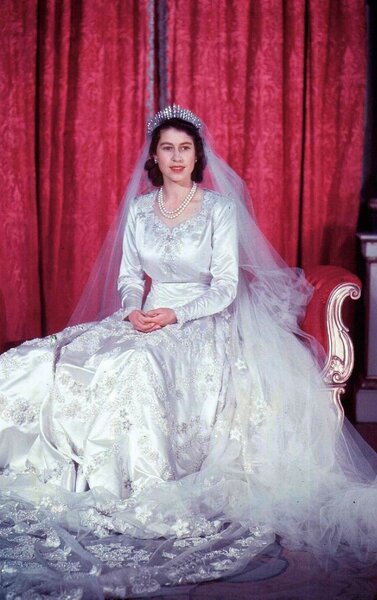 Свадьба Елизаветы II: проблемы принцесс