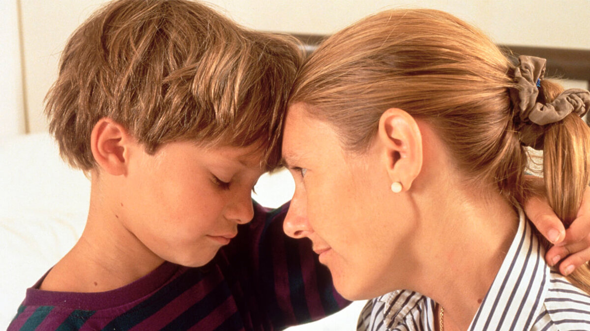 Дети играют много ролей, например, друг, сосед, сын или дочь. Но не осознают этого.