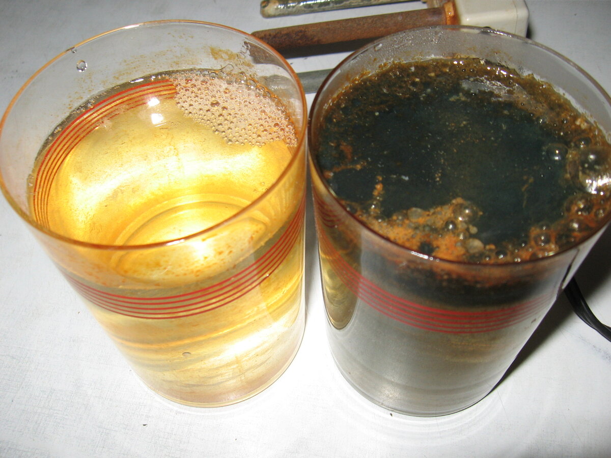 Органика, выпадающая в виде осадка в проверяемой воде.