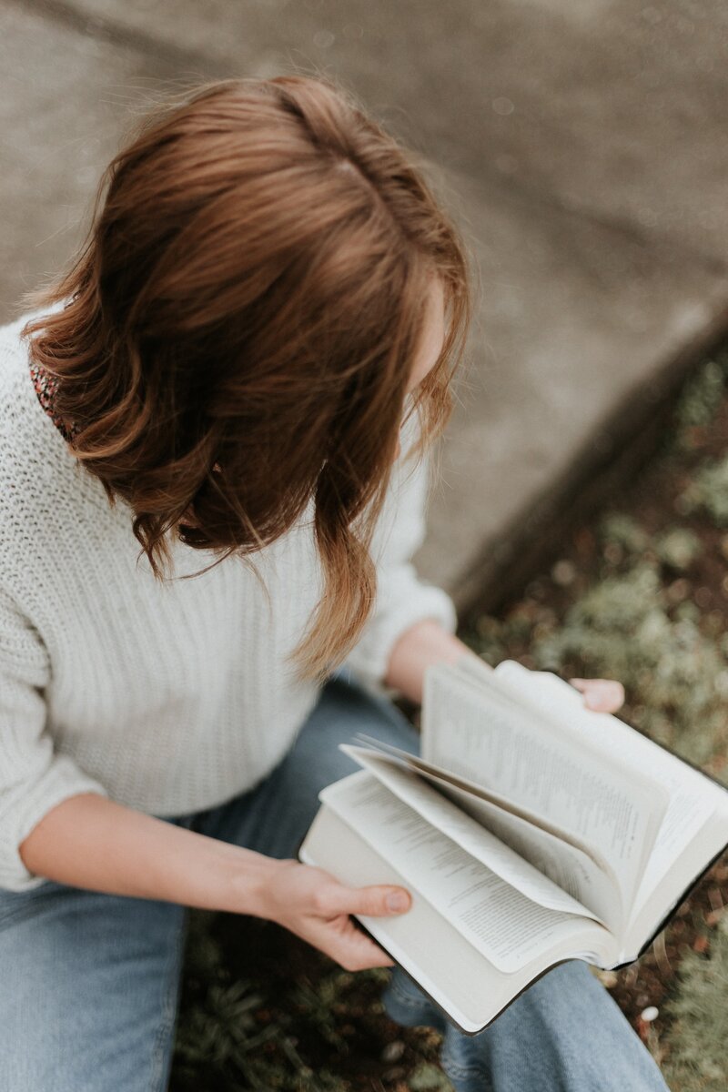 https://unsplash.com/photos/Fv-R2X5rNvE