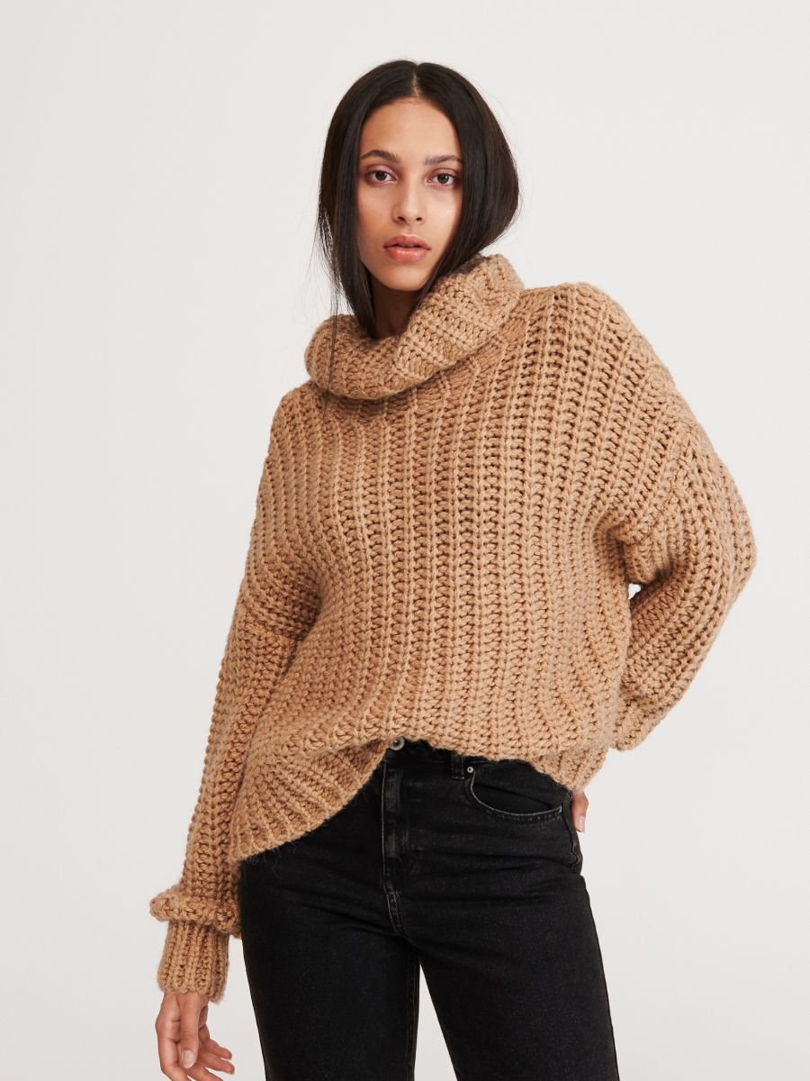 Фото взято с сайта www.reserved.com