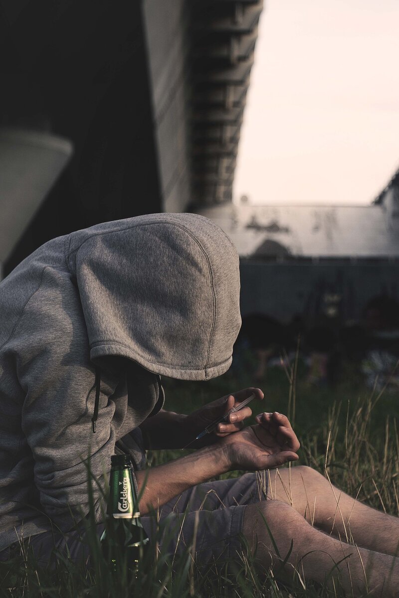 https://pixabay.com/get/54e7d4404f5ba414f6d1867dda6d367d1c3adae251506c48702879dc964fc259bd/addict-2713598_1920.jpg