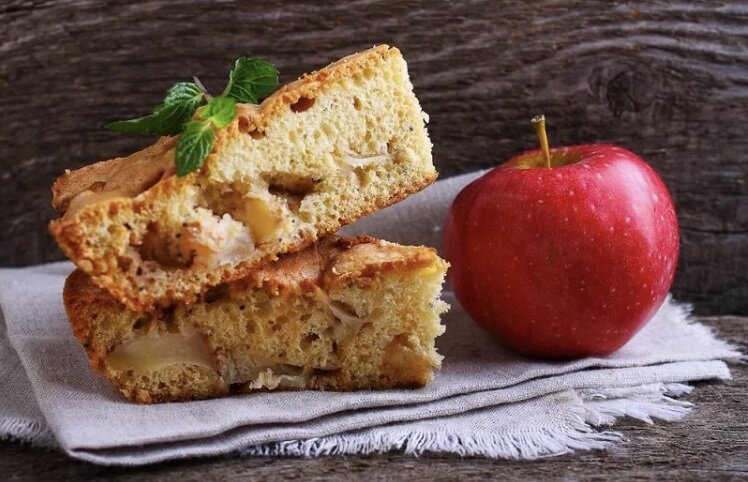 Шарлотка-лентяйка