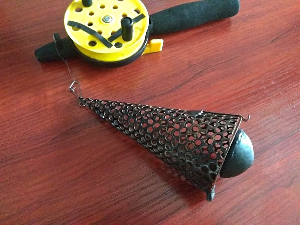 Кормушка зимняя. Фото автора.