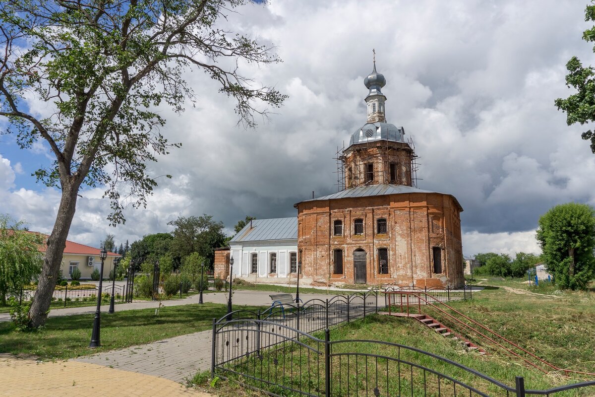 калужская область биография. калужская область. таруса калужская область. церковь утешево бабынинский район. калуга достопримечательности.