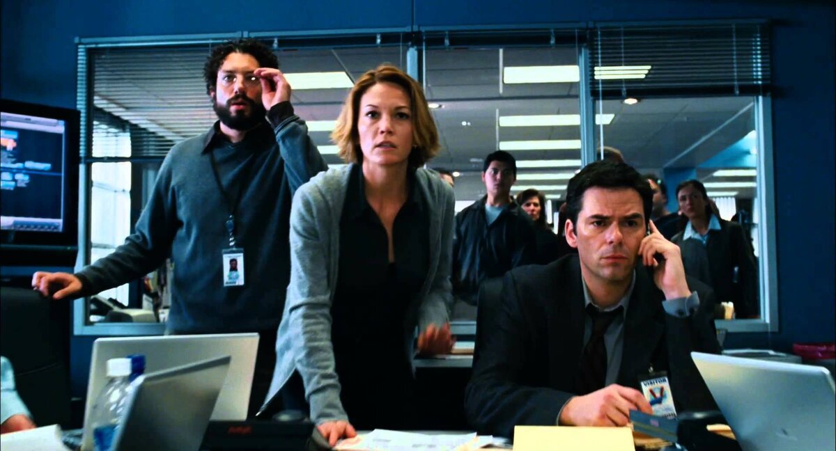 Не оставляющий следа (2008). Не оставляющий следа фильм 2008. Фильмы похожие на не оставляющий следов. Не оставляющий следа. Кино оставляет следа 2008.