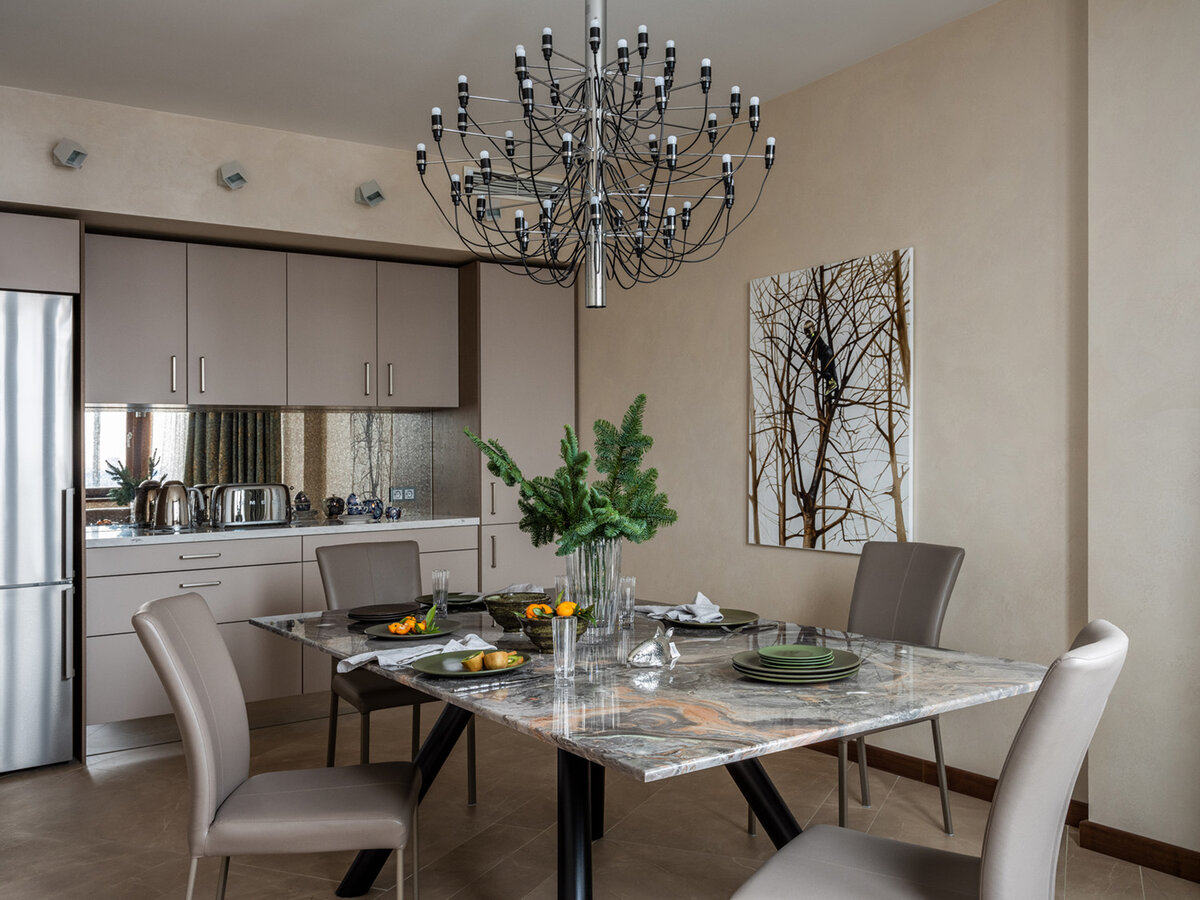 Картина в кухне-столовой "Вверх" Красной А.