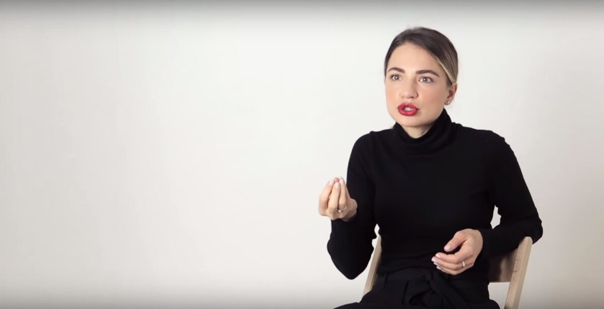 Олеся бортпроводник