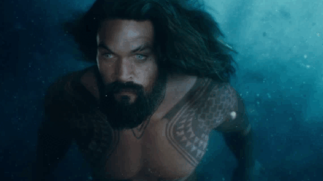 Морская вода, кстати, здорово прочищаешь носоглотку 