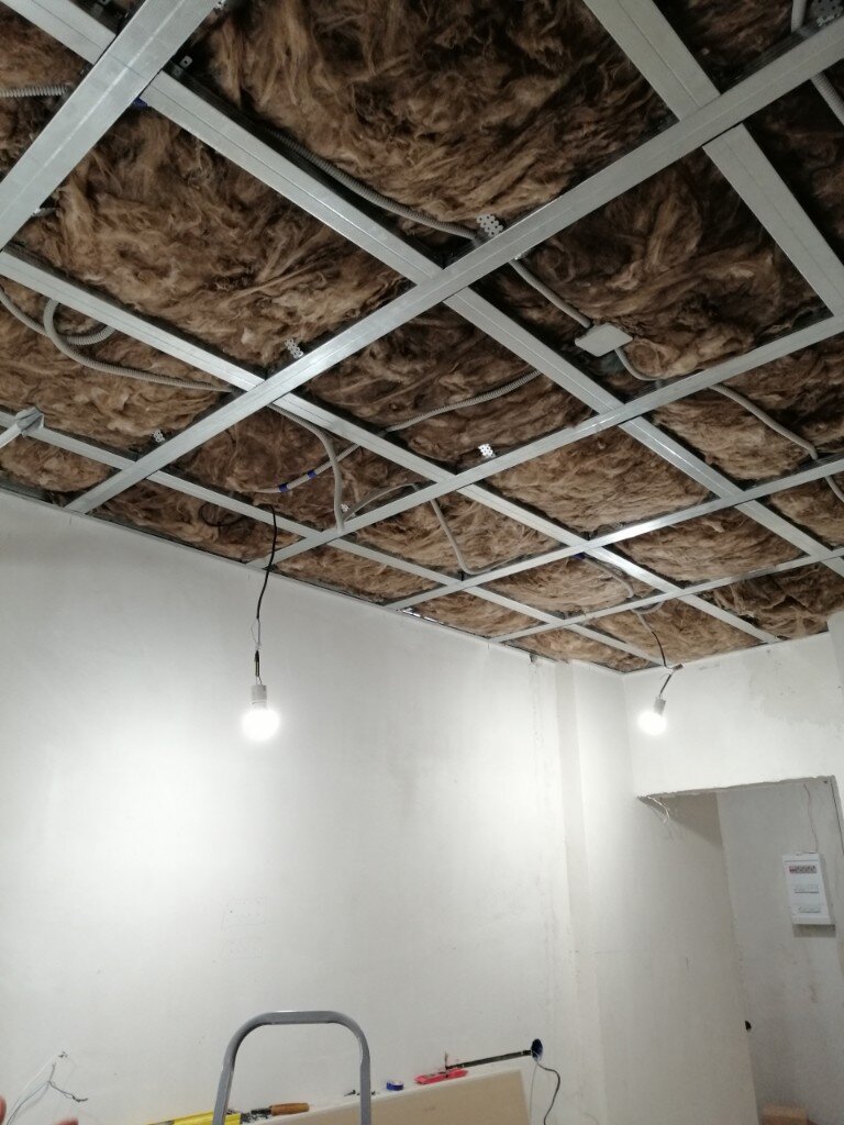 звукоизоляция из минваты на кухне.