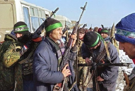 Боевики с СВД, ПКМ и АК-74 с ГП-25