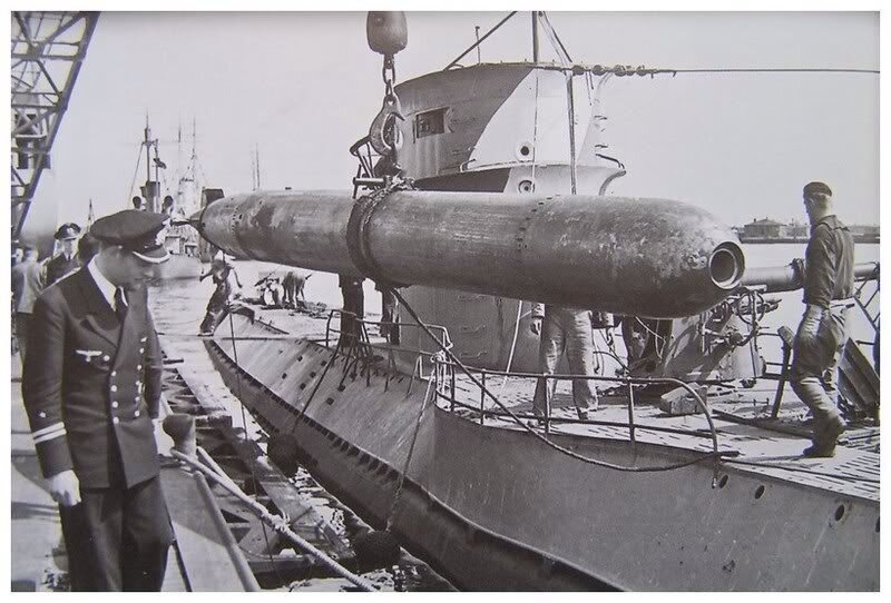Торпеда времени. Немецкие торпеды второй мировой войны. Германская база подводных лодок 2 мировой войны. Подводная лодка u-3 1909. Подлодка Кригсмарине u-235.