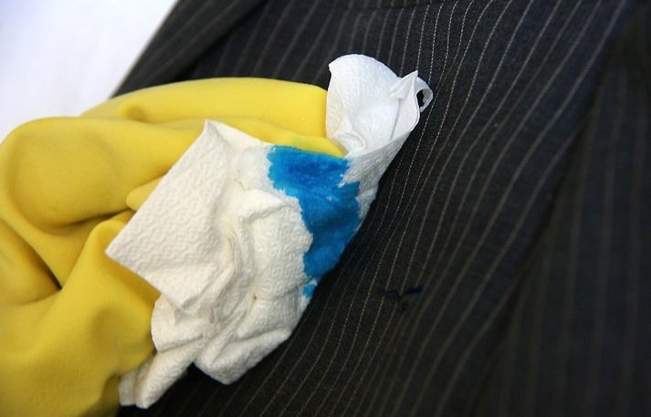 Пятно от ручки