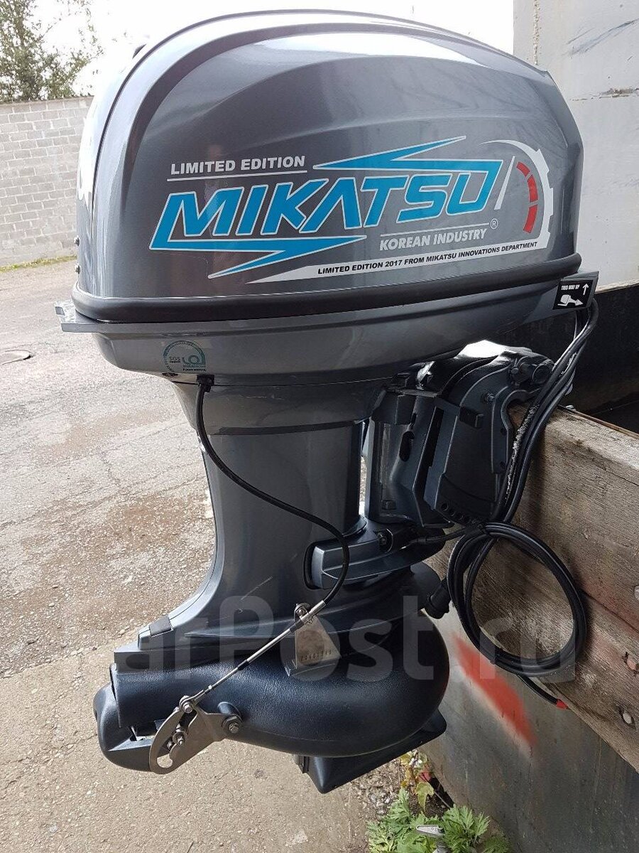 Подвесной водомётный двигатель