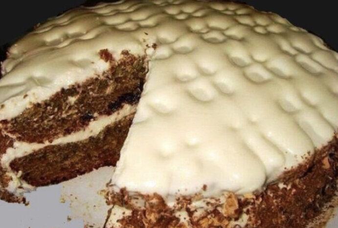 ИНГРЕДИЕНТЫ: Таблица мер
яйца	1 шт.
молоко	5 ст.л.
сахар	4 ст.л.
масло растительное	3 ст.л.
мука	3 ст.л.
какао-порошок	2 ст.л.
крахмал	1 ст.л.
разрыхлитель