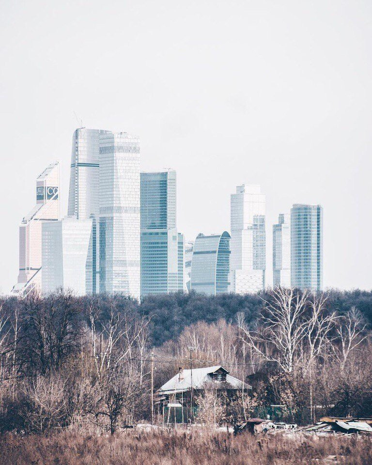 Контраст москвы