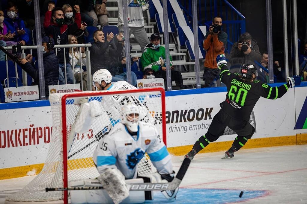 twitter / hcsalavat