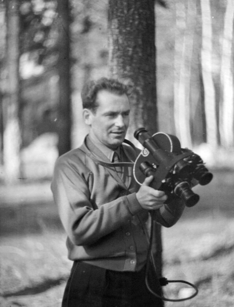 Герман Титов с кинокамерой