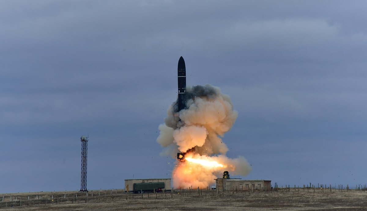 Картинки ракета баллистическая ракета