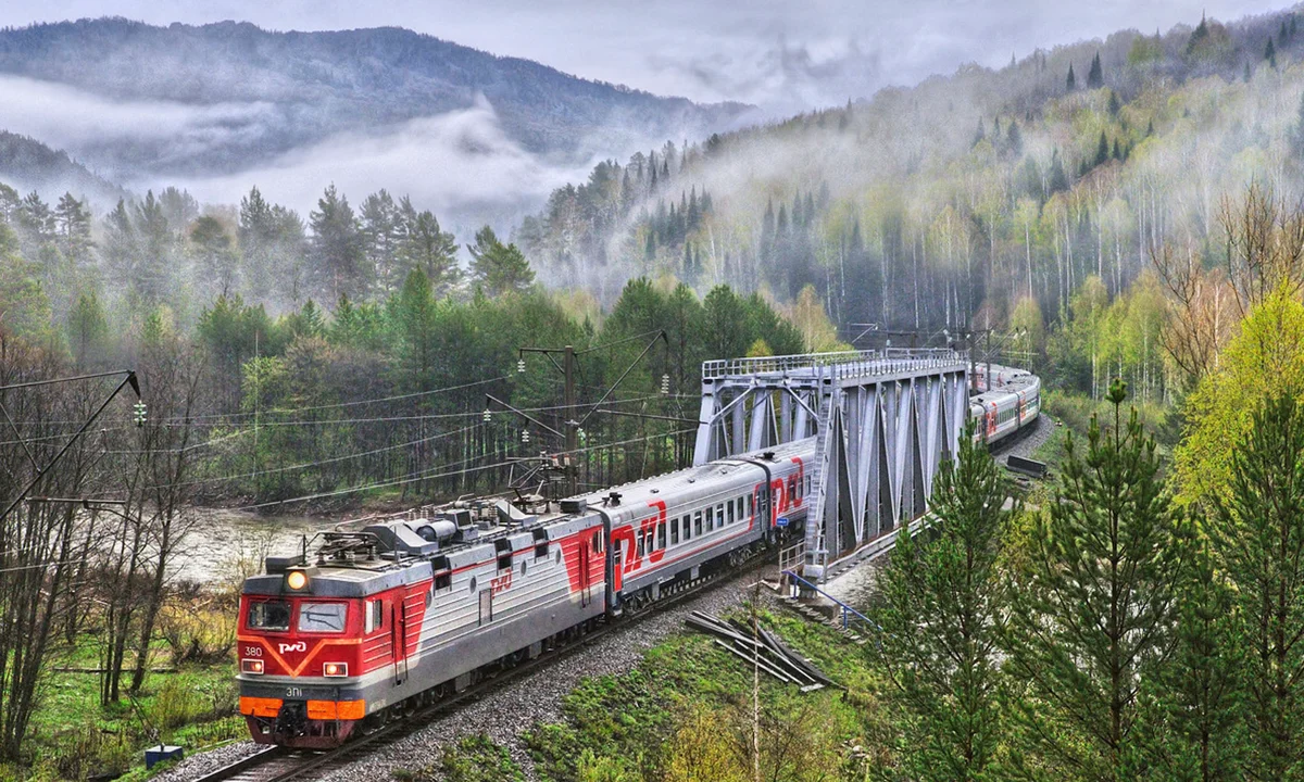 Позда. РЖД Russian Railways. Поезда России. Красивые поезда России. Красивый поезд РЖД.