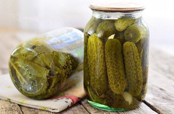Маринованные огурцы