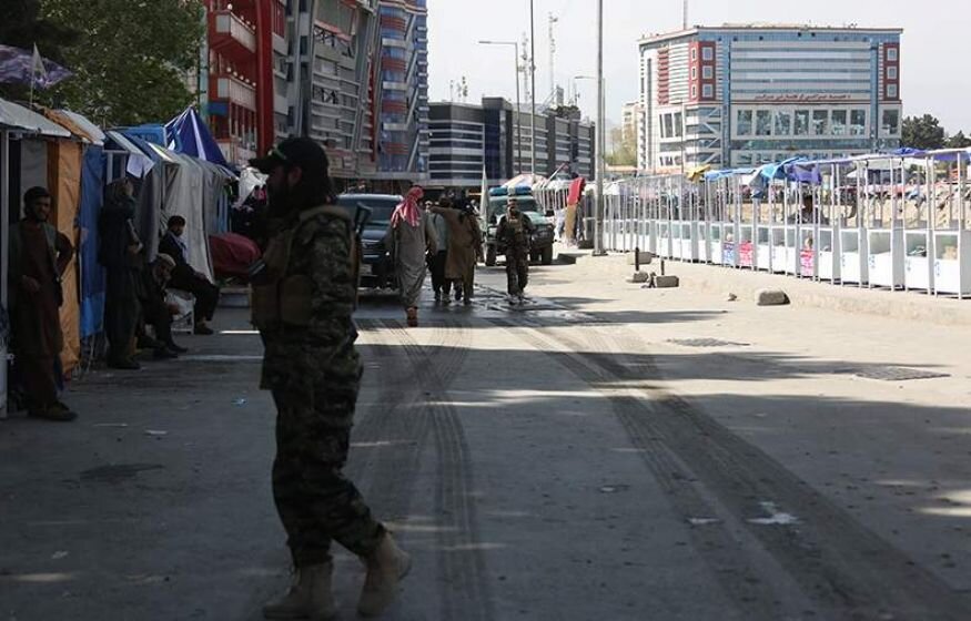    Двое сотрудников посольства России погибли при взрыве в Афганистане