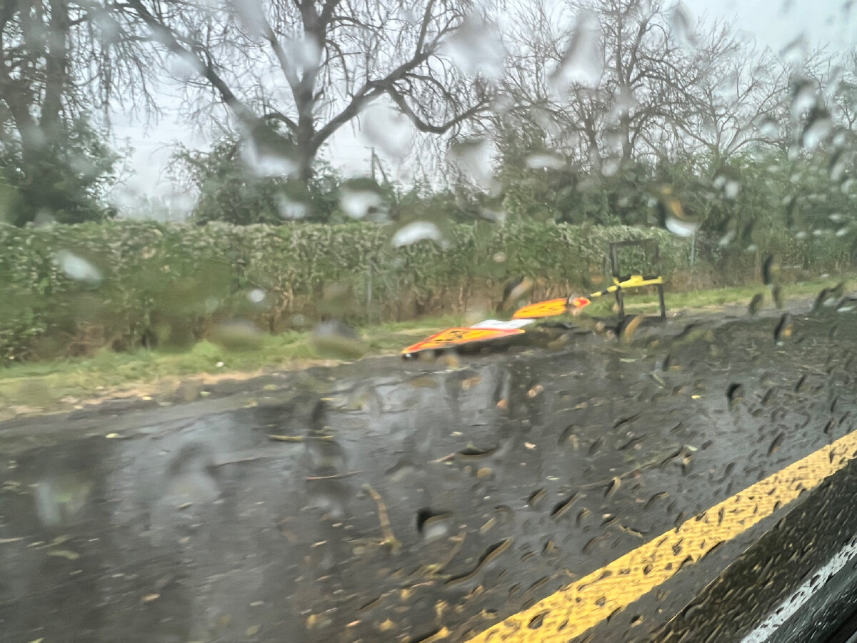 К морю по М4-Дон: ночлег, объявления по Крымскому мосту. Едем по трассе ...