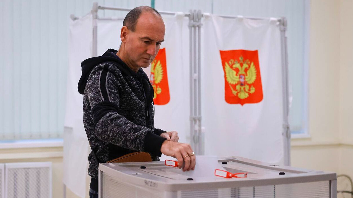 На избирательном участке в Мытищи все спокойно. Источник: myt-info.ru