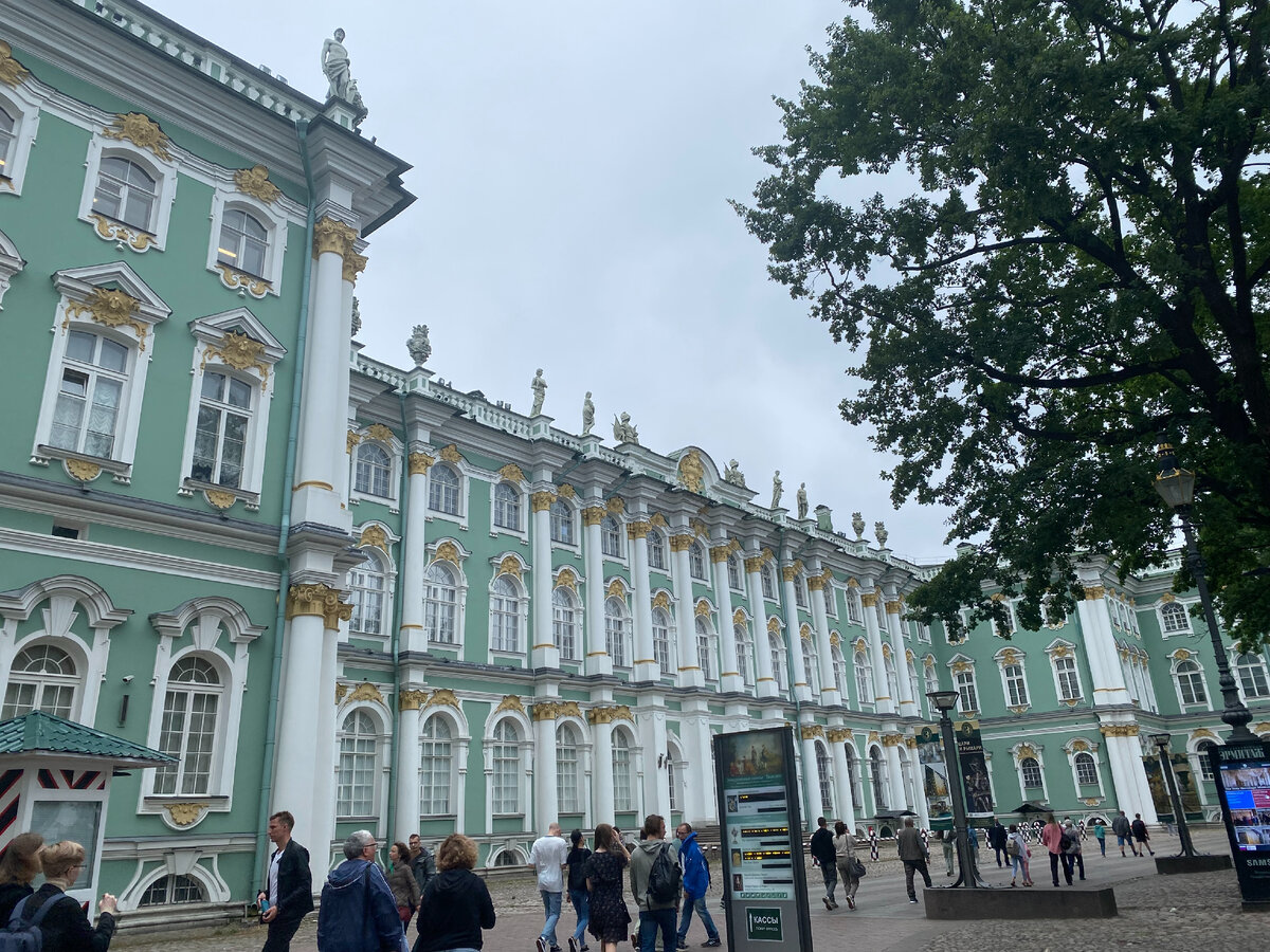 Фото автора: Большой парадный двор Эрмитажа.