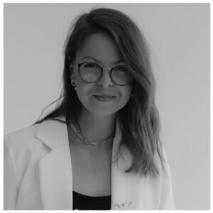 Алёна Гребенчук, основательница школы СММ