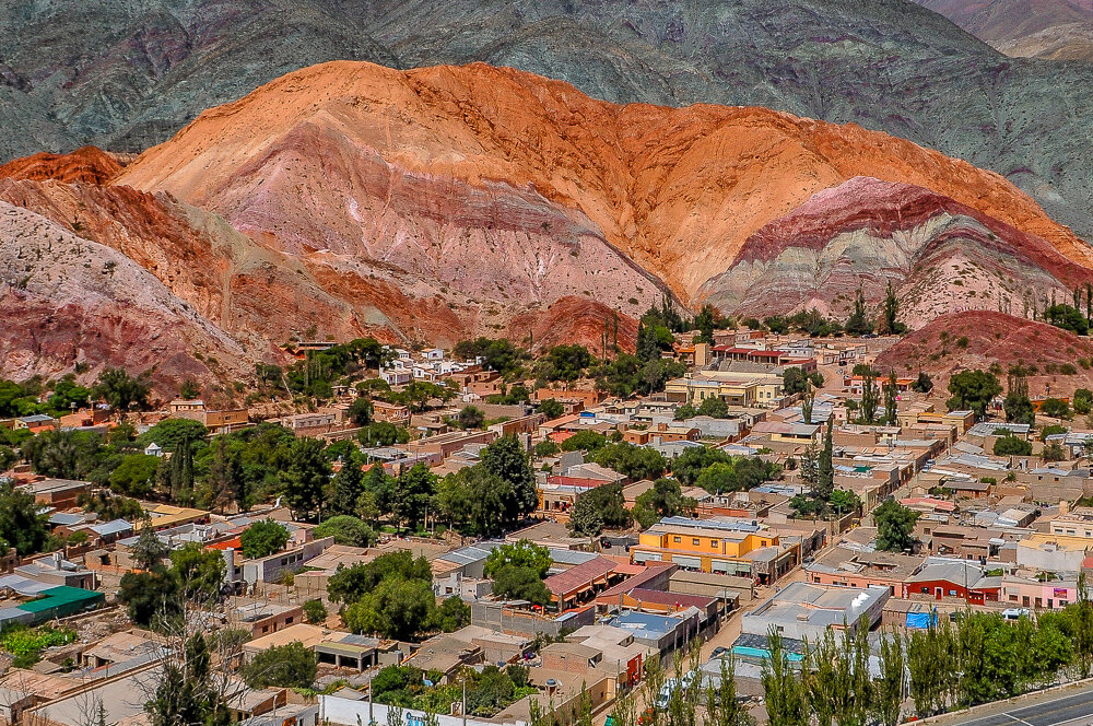 ���������� ����������� �� ��������� ����� � ���������. � ������ ���� ��������� ��������� � ��������� ������� ����������, � ������� ��������� ���� �� ������� ��������� ����� - ����������� ����.-16