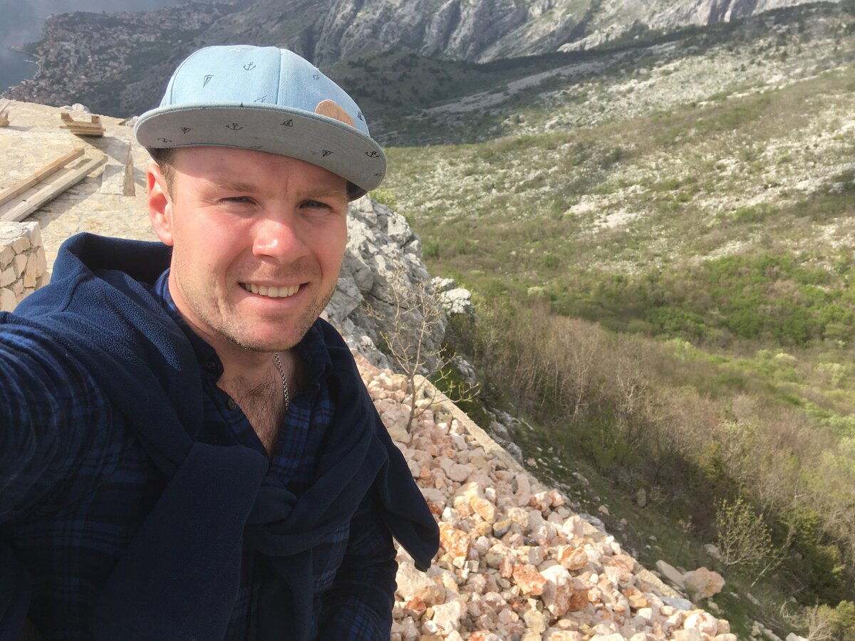 Едем через перевал к морю